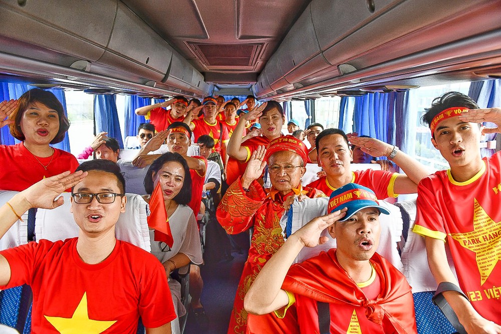 Giới thiệu một số trò chơi trên xe cho trẻ khi đi tour học sinh
