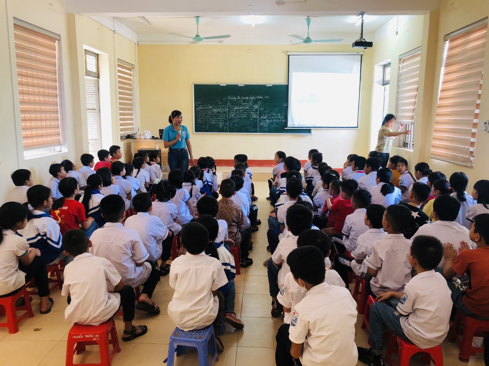 Trường Phổ thông dân tộc bán trú Thái Thịnh, thành phố Hòa Bình tiết học Kỹ năng sống khối tiểu học 