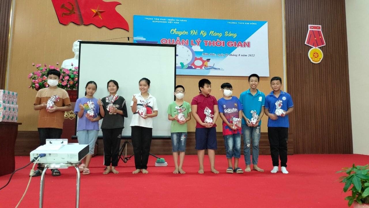 Chuyên đề "Quản lý thời gian" trường TH & THCS Kim Đồng huyện Tân Lạc thành phố Hòa Bình.